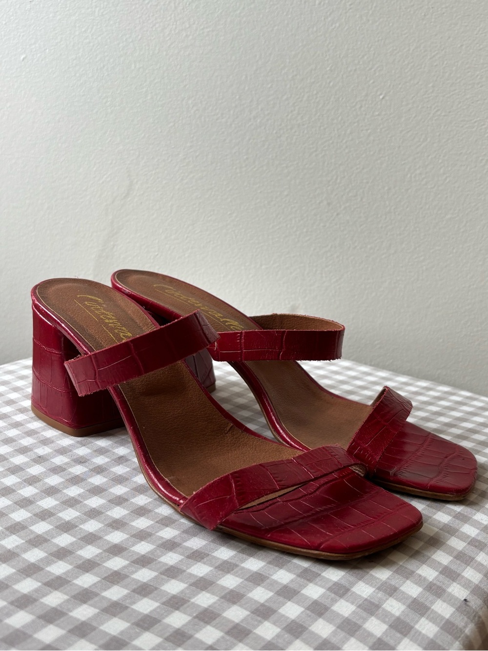 L’INTERVALLE Red Block Heel Sandals - Women